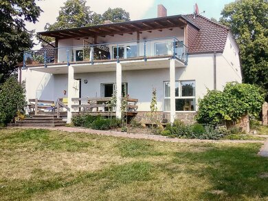 Haus zum Kauf provisionsfrei 680.000 € 10 Zimmer 265 m² 8.758 m² Grundstück Am Dorfplatz 3 Sternhagen Nordwestuckermark 17291