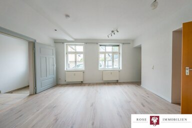 Wohnung zum Kauf 295.000 € 3 Zimmer 71,3 m² EG Untertürkheim Stuttgart / Untertürkheim 70327