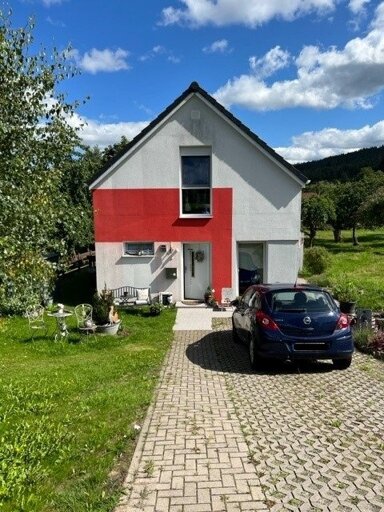 Haus zum Kauf 299.000 € 4 Zimmer 113,6 m² 1.586 m² Grundstück Geraberg 98716