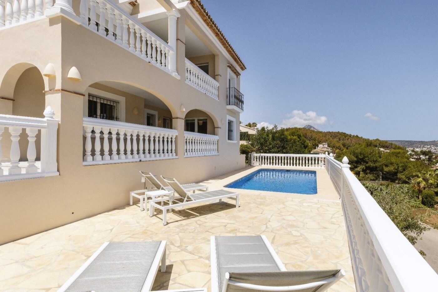 Villa zum Kauf 849.000 € 5 Zimmer 193 m²<br/>Wohnfläche 800 m²<br/>Grundstück Javea 03730