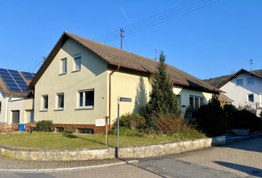 Einfamilienhaus zum Kauf 319.000 € 8 Zimmer 177 m² 583 m² Grundstück Mondfeld Wertheim 97877