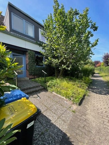 Reihenendhaus zur Miete 1.300 € 3 Zimmer 120 m² 375 m² Grundstück frei ab sofort Wahlbezirk 011 Pinneberg 25421