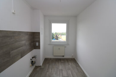 Wohnung zur Miete 519 € 3 Zimmer 67,8 m² 4. Geschoss Paul-Müller-Straße 10 Freiberg Freiberg 09599