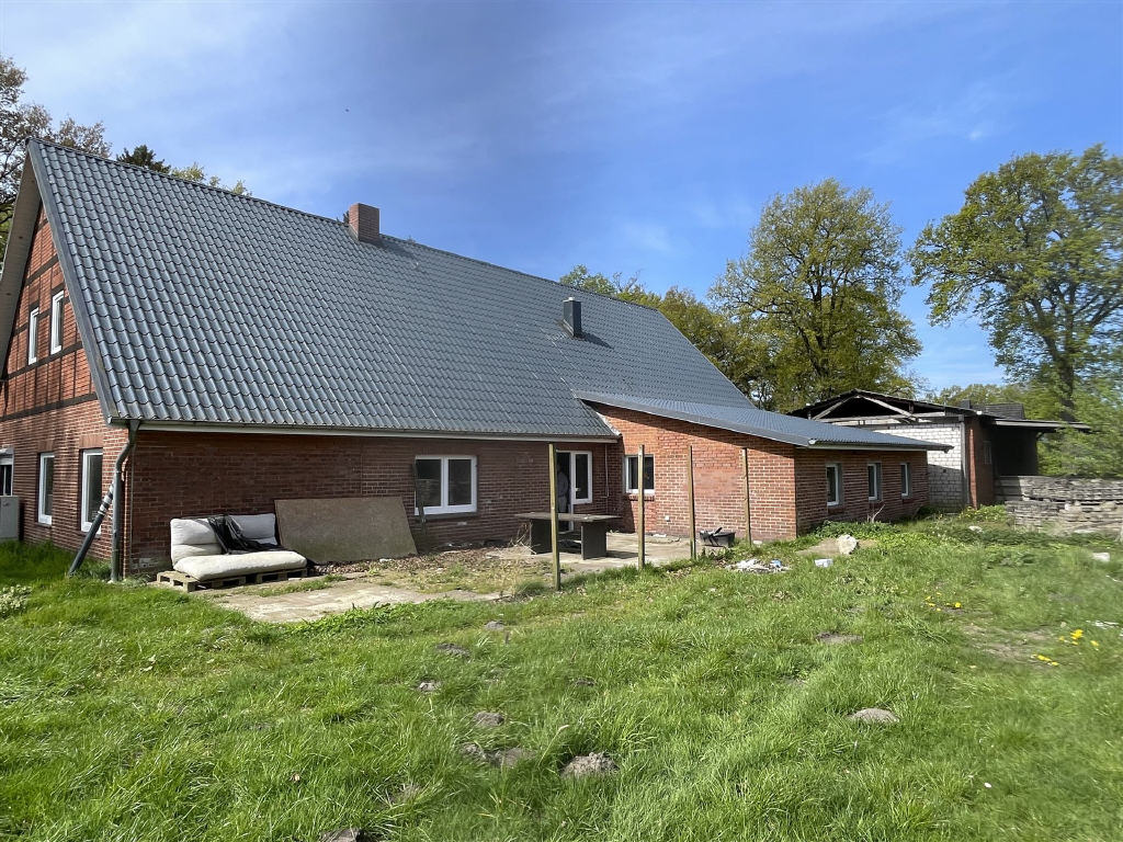 Haus zum Kauf 259.000 € 11 Zimmer 240 m²<br/>Wohnfläche 3.780 m²<br/>Grundstück Kutenholz Kutenholz 27449