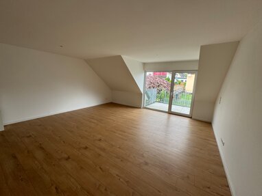 Wohnung zur Miete 875 € 3 Zimmer 77,1 m² 2. Geschoss Hauptstraße 157 Schaidt Wörth am Rhein 76744