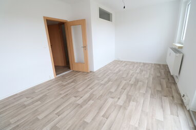 Wohnung zur Miete nur mit Wohnberechtigungsschein 319 € 2 Zimmer 49 m² 4. Geschoss Irkutsker Straße 109 Kappel 821 Chemnitz 09119