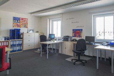 Bürogebäude zur Miete 1.950 € 220 m² Bürofläche Waldbüttelbrunn Waldbüttelbrunn 97297