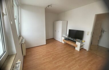Apartment zur Miete 400 € 1 Zimmer 22 m² 3. Geschoss Leyher Straße 10 Gaismannshof Fürth 90763