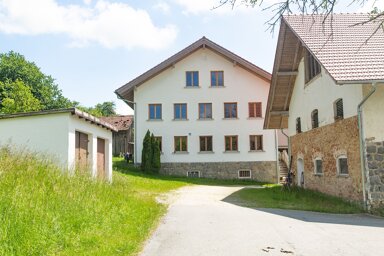 Herrenhaus zum Kauf 1.250.000 € 15 Zimmer 503 m² 15.000 m² Grundstück Pillham Ruhstorf a.d.Rott 94099