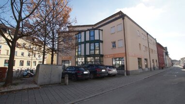 Wohnung zum Kauf 239.000 € 3 Zimmer 77 m² 1. Geschoss Planungsbezirk 103 Straubing 94315
