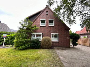 Mehrfamilienhaus zum Kauf 198.500 € 6 Zimmer 210 m² 1.018 m² Grundstück Bebelstraße 6 Heidmühle Schortens 26419