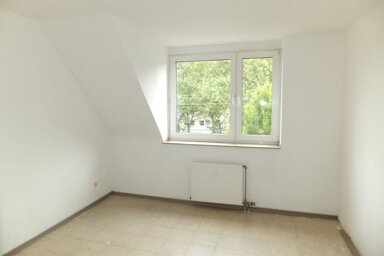 Wohnung zur Miete nur mit Wohnberechtigungsschein 395 € 3 Zimmer 75,2 m² 3. Geschoss frei ab 13.02.2025 Viktoriastraße 99 Gladbach Mönchengladbach 41061