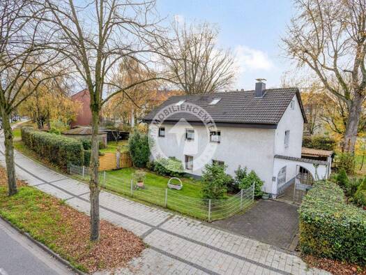 Mehrfamilienhaus zum Kauf 345.000 € 6 Zimmer 191 m² 758 m² Grundstück Brambauer Lünen 44536