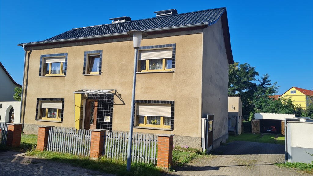 Einfamilienhaus zum Kauf 160.000 € 7 Zimmer 178 m²<br/>Wohnfläche 1.275 m²<br/>Grundstück Altstadt 25 Seehausen Seehausen 39615