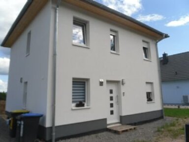 Einfamilienhaus zur Miete 1.090 € 5 Zimmer 110 m² frei ab sofort Bernsdorf 424 Chemnitz 09125