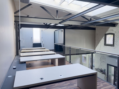 Bürofläche zur Miete 2.200 € 4 Zimmer 215 m² Bürofläche Südstadt 31 Fürth 90763