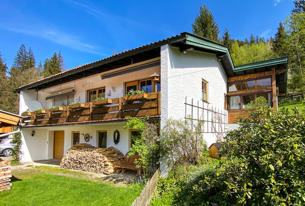 Einfamilienhaus zum Kauf 1.265.000 € 3,5 Zimmer 130 m²<br/>Wohnfläche 823 m²<br/>Grundstück Neuhaus Schliersee 83727