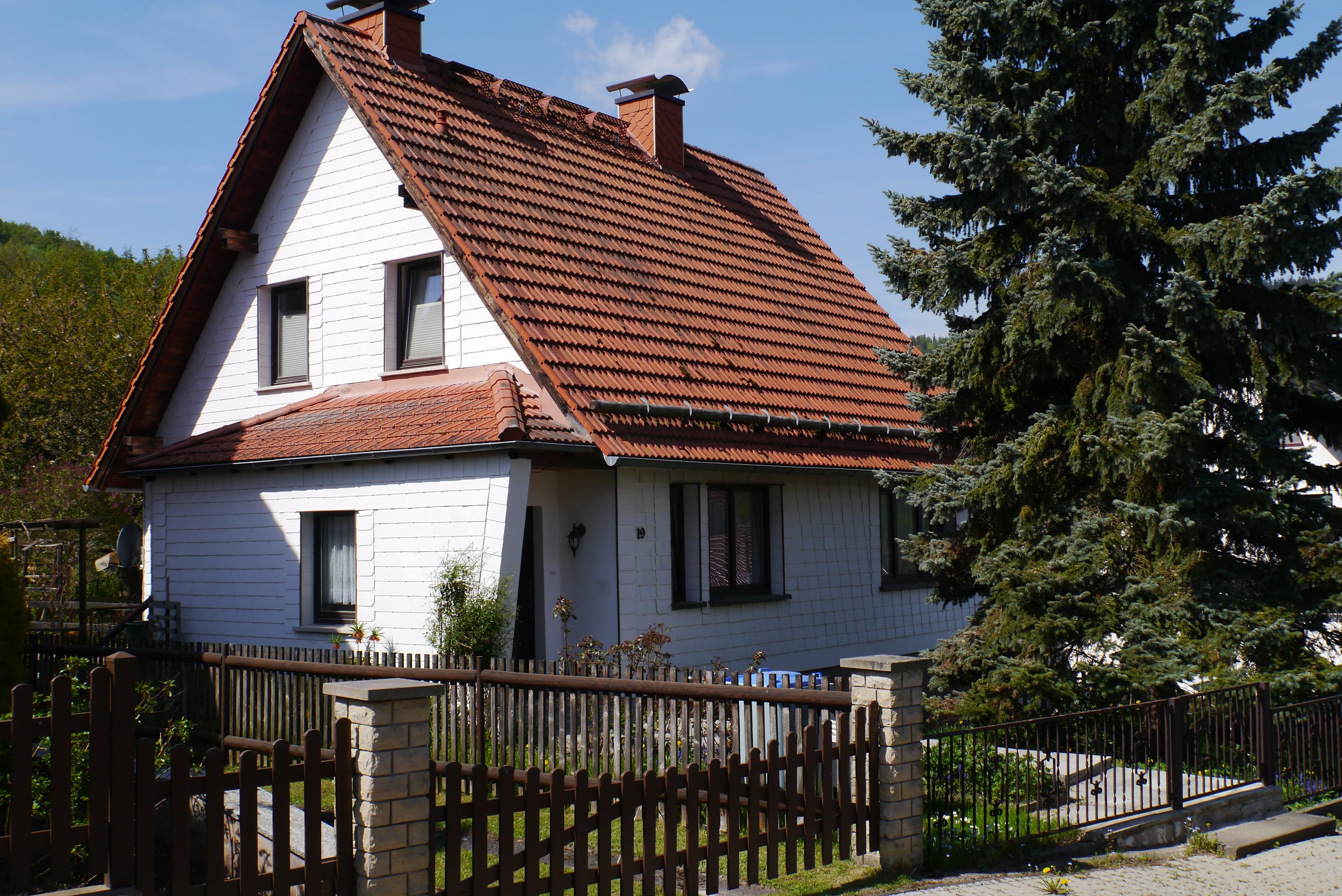 Einfamilienhaus zum Kauf 5 Zimmer 130 m²<br/>Wohnfläche 858 m²<br/>Grundstück Peter-Eckermann-Straße 19 Ilmenau Ilmenau 98693