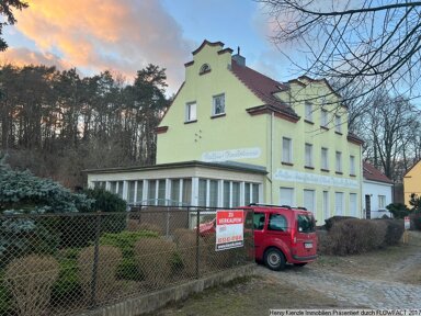 Mehrfamilienhaus zum Kauf 250.000 € 21 Zimmer 213 m² 1.798 m² Grundstück Spremberg Spremberg 03130