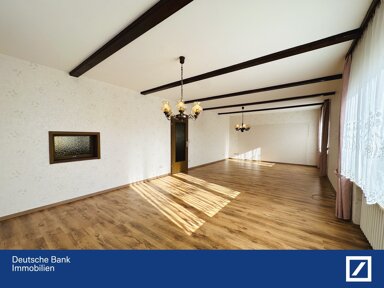 Mehrfamilienhaus zum Kauf 550.000 € 8 Zimmer 247,7 m² 1.033 m² Grundstück Frickenhausen 97252