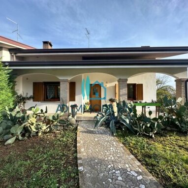 Villa zum Kauf 260.000 € 5 Zimmer 190 m² 2.000 m² Grundstück Lignano Sabbiadoro 33054
