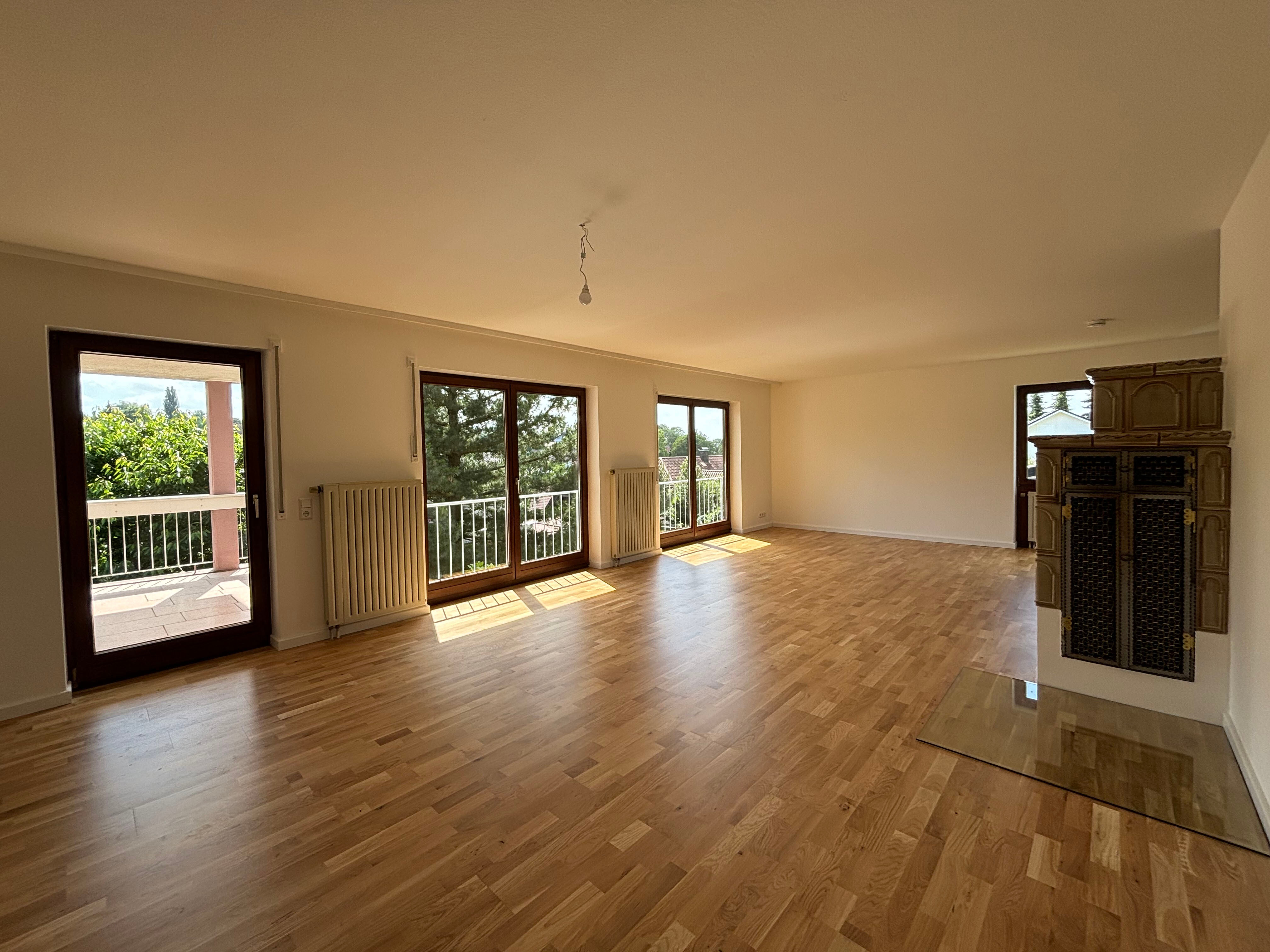 Wohnung zur Miete 900 € 2,5 Zimmer 92 m²<br/>Wohnfläche Ab sofort<br/>Verfügbarkeit Winden Sinzheim 76547