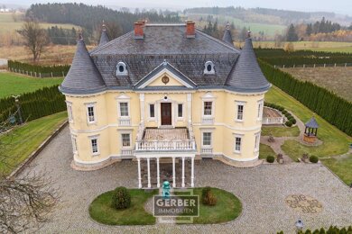 Schloss zum Kauf 1.950.000 € 8 Zimmer 355 m² 4.005 m² Grundstück Innenstadt Hof 95030