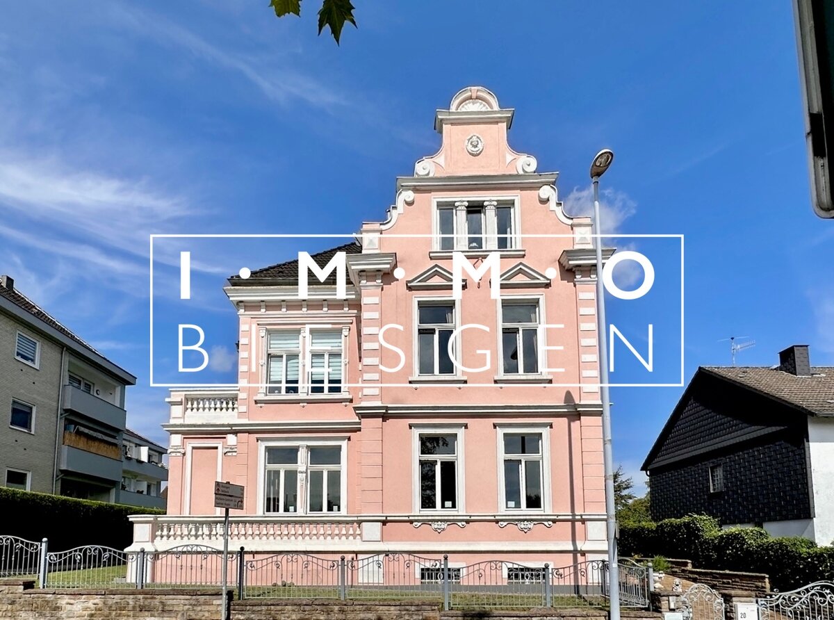 Einfamilienhaus zum Kauf 765.000 € 10 Zimmer 287 m²<br/>Wohnfläche 667 m²<br/>Grundstück Saarn - Mitte und Mintard Mülheim an der Ruhr 45481