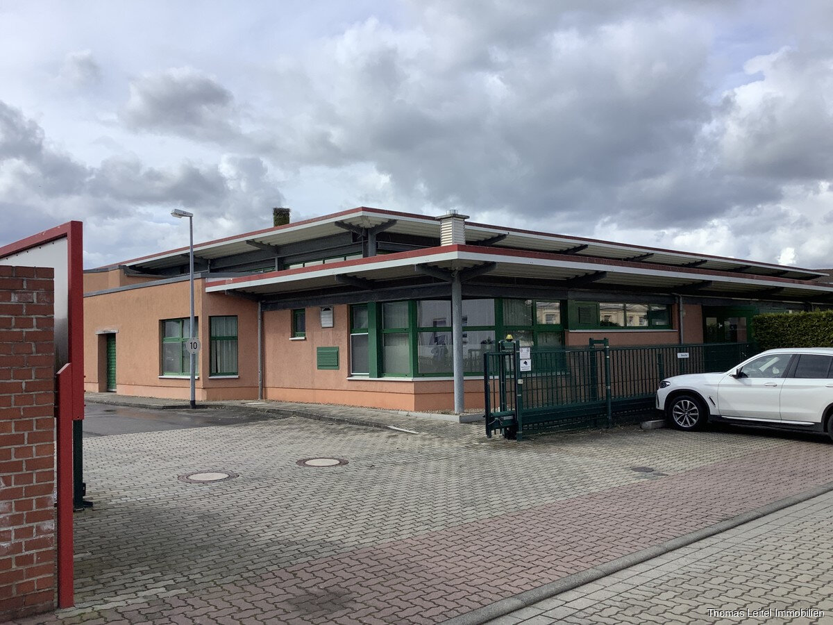 Lagerhalle zum Kauf 820.000 € 2.000 m²<br/>Lagerfläche Bahnhofstraße 34 Vahldorf Vahldorf 39345