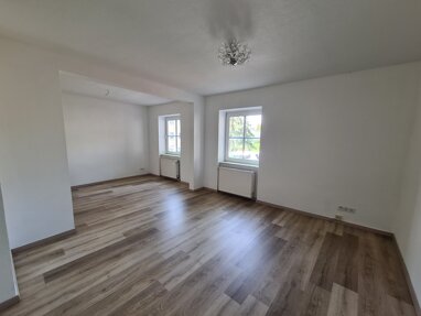Wohnung zur Miete 360 € 2 Zimmer 50 m² Erdgeschoss Clara-Zetkin-Straße 3 Bad Lauchstädt Bad Lauchstädt 06246