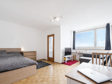 Wohnung zum Kauf 295.000 € 1 Zimmer 31 m² 7. Geschoss Neuhausen-Nymphenburg München 80636