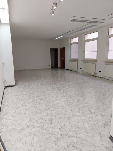 Bürofläche zur Miete 770 € 4 Zimmer 110 m² Bürofläche Aufseßplatz 6 Steinbühl Nürnberg 90459