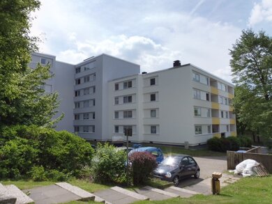 Wohnung zur Miete 549 € 3 Zimmer 80 m² 3. Geschoss frei ab sofort Danziger Straße 9 Kreuztal Kreuztal 57223