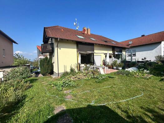 Haus zum Kauf als Kapitalanlage geeignet 1.060.000 € 8 Zimmer 384 m² 598 m² Grundstück Burg-Gräfenrode Karben 61184