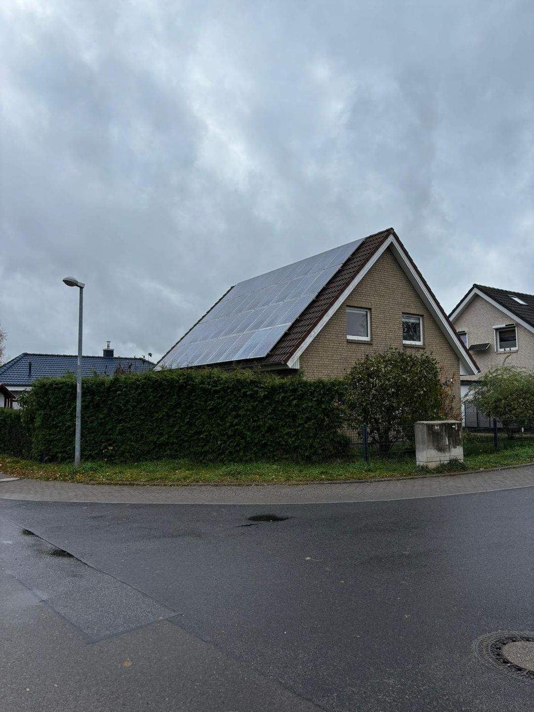 Familienfreundliches Haus mit großer PV-Anlage
