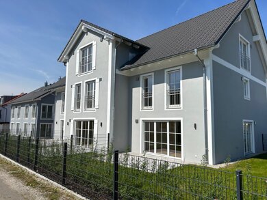 Mehrfamilienhaus zum Kauf provisionsfrei als Kapitalanlage geeignet 3.200.000 € 18 Zimmer 430 m² 660 m² Grundstück Alte Römerstraße 29 Kehr Erding 85435