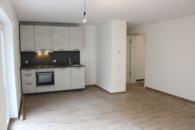 Wohnung zur Miete 820 € 2 Zimmer 58,3 m² Deggendorf Deggendorf 94469