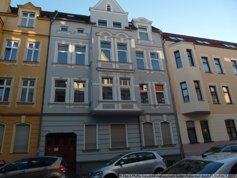 Wohnung zur Miete 474,84 € 2 Zimmer 45,6 m² Uhlandstraße 16 Olvenstedter Platz Magdeburg 39108