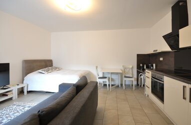 Wohnung zur Miete 630 € 1 Zimmer 27 m² Ostheim Köln 51107