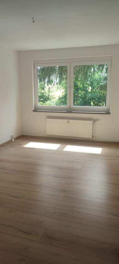 Wohnung zur Miete 320 € 3 Zimmer 64 m² 2. Geschoss frei ab sofort Breite Straße 46 Großalsleben Gröningen 39397