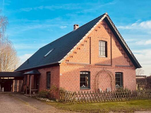 Einfamilienhaus zur Miete 1.400 € 5 Zimmer 148 m² frei ab sofort Kasseburg 22929