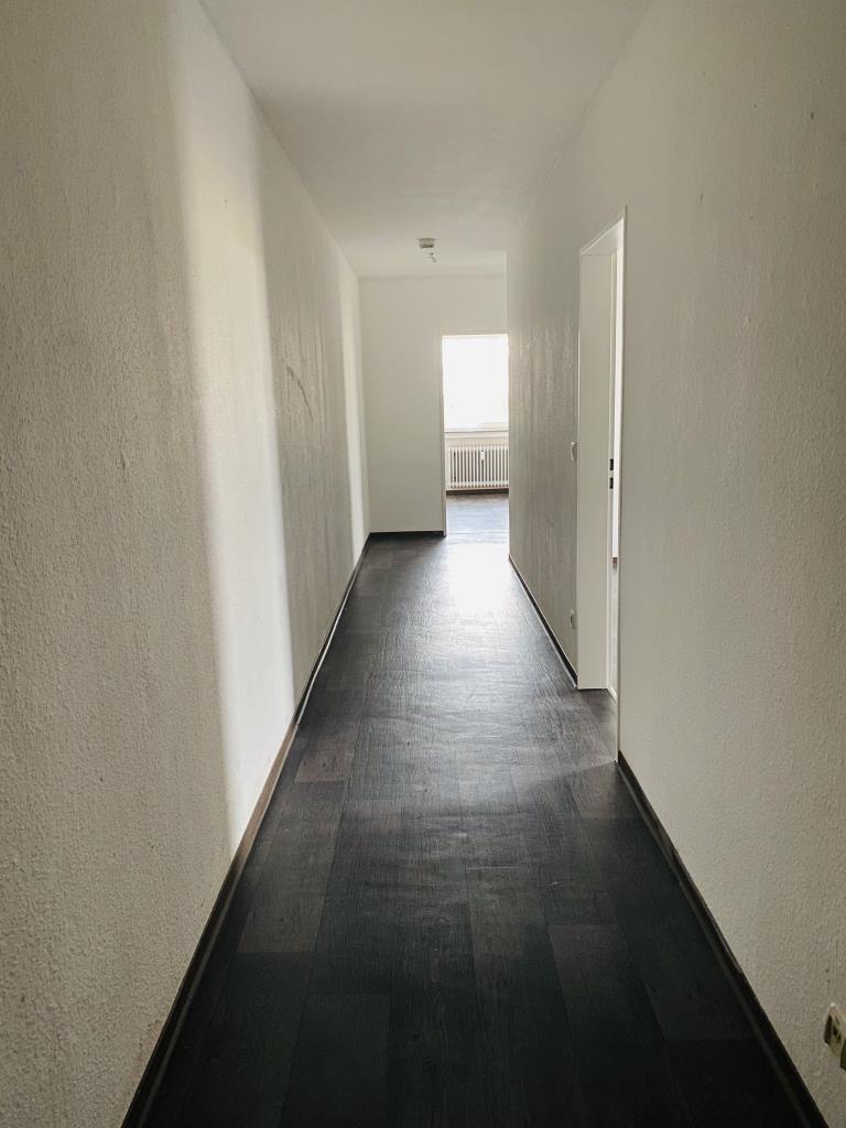 Wohnung zur Miete 459 € 2 Zimmer 62,8 m²<br/>Wohnfläche 5. Stock<br/>Geschoss Schlehenstraße 1 Süd - West Lippstadt 59557