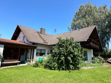 Einfamilienhaus zum Kauf 690.000 € 7 Zimmer 250 m² 800 m² Grundstück frei ab sofort Au Illertissen 89257