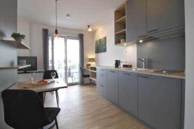 Wohnung zur Miete Wohnen auf Zeit 1.290 € 1 Zimmer 30 m² frei ab 01.10.2024 Riemenschneiderstraße Hochkreuz-Regierungsviertel Bonn 53175