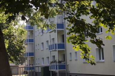 Wohnung zur Miete 280 € 2 Zimmer 48 m² 3. Geschoss frei ab 01.12.2024 John-Schehr-Str. 22 Bad Dürrenberg Bad Dürrenberg 06231