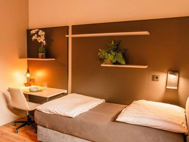 WG-Zimmer zur Miete - Erstbezug Wohnen auf Zeit 685 € 17 m² frei ab sofort Welserstraße 88 Rennweg Nu?rnberg 90489