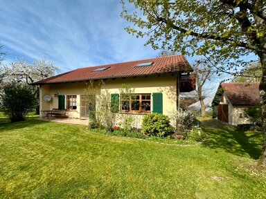 Einfamilienhaus zur Miete 1.500 € 5,5 Zimmer 146 m² 1.400 m² Grundstück frei ab 01.03.2025 Walsdorf Walsdorf 96194