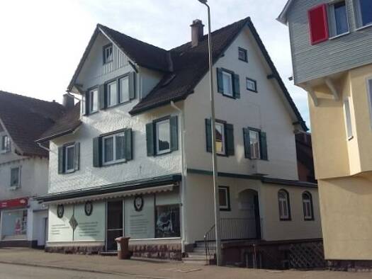 Laden zur Miete 4,50 € 3 Zimmer 55 m² Verkaufsfläche Freudenstädter Str.28 Baiersbronn 72270