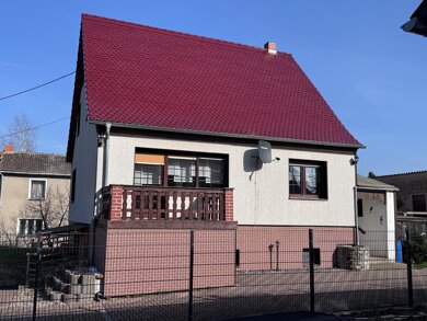 Einfamilienhaus zum Kauf 129.500 € 5 Zimmer 106 m² 570 m² Grundstück Allerstedt Kaiserpfalz 06642