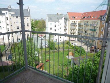 Wohnung zum Kauf 70.000 € 3 Zimmer 66,1 m² 3. Geschoss Neundorfer Vorstadt Plauen 08523